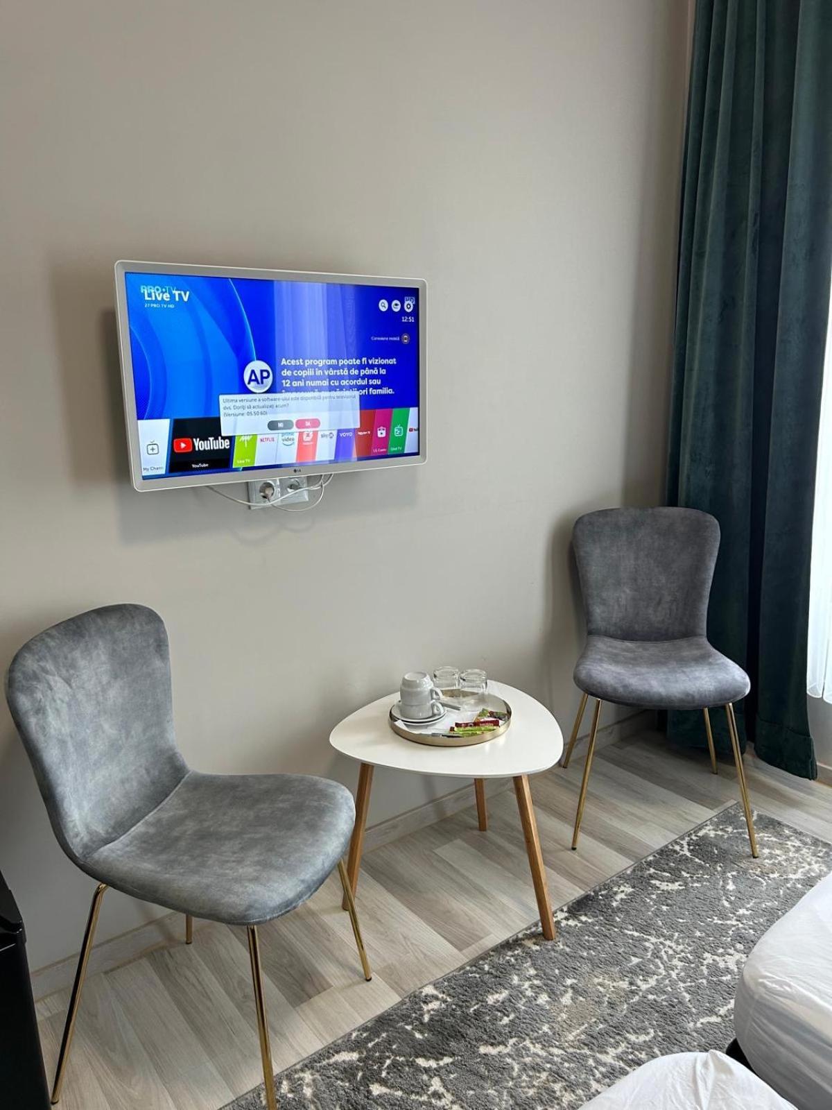 New House Sibiu Hotell Exteriör bild